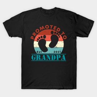 Retro Vintage Promoted to Grandpa 2021 new Grandfather gift Grandpa T-Shirt